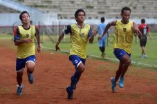 PSIS Awas Badai Cedera...