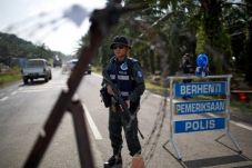Malaysia Tangkap 14...