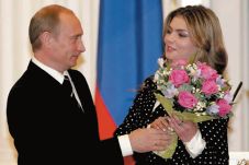 Bukan Meninggal, Putin...