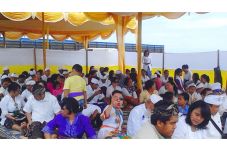 Ribuan Umat Hindu Banten...