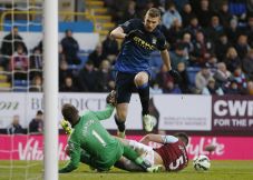 Manchester City Kontra...