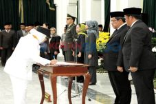 Gubernur Minta Nurhayanti...