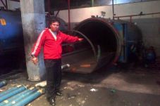 Mesin Pemanas Meledak,...