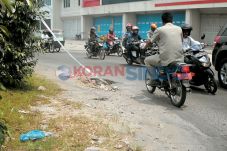 Hati-hati Lubang di...