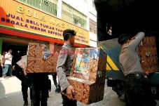 Ruko Pembuat Mesin Judi...