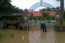 Banjir Melanda Sampang,...