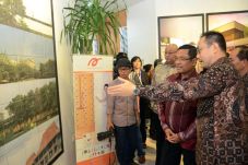 Menperin Targetkan Penjualan...