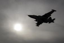 Pesawat NATO Cegat 7...