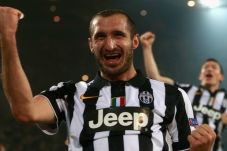 Chiellini Tak Sabar...