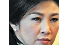 Yingluck Diseret ke...
