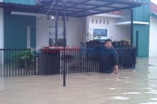 Sungai Babon Rendam...