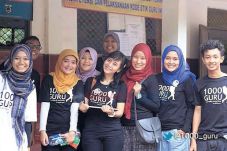 Traveling Sambil Mengajar