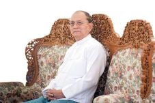 Thein Sein Dukung Tentara...