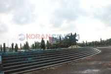 Sarana Olahraga Kumuh...
