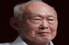 Lee Kuan Yew, Bapak...