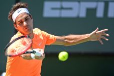 Hancurkan Berdych, Federer...