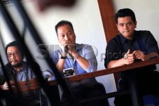 Interupsi Sidang, Agus...