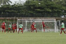 PSM Makassar Pesta Enam...