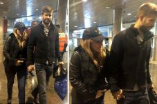 Pique Gandeng Shakira...