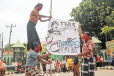 5 Teater UIN Walisongo...