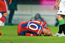 Robben Cedera, Rekor...