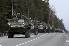 Kiev Tuding Pasukan...