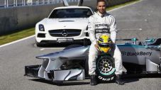 Hamilton Yakin Lanjutkan...
