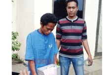 Afandi Masuk Sel Polsekta...