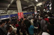 Di 5 Stasiun Inilah...