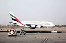 Airbus Jual 15% Saham...