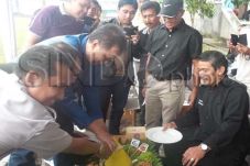 Curhat Para Legenda...
