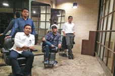Raup Untung Lewat Barbershop