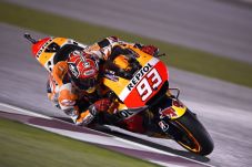 Dikeroyok, Marquez Tak...