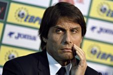 Antonio Conte Terganggu...