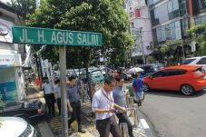 Juru Parkir dan Janji...