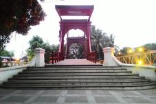 Kisah Jembatan Kota...