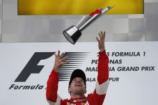 Ferrari Cetak Kemenangan...