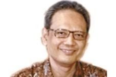 Defisit Transaksi Berjalan...