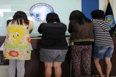 Pesta Sabu, Empat Wanita...