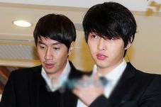 Song Joong Ki Reuni...