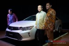 Toyota New Camry Generasi...