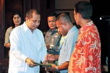 Gaji Pendamping Desa...