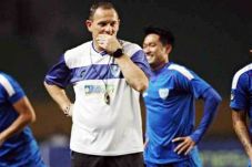 Dejan Antonic: Arema-Persebaya...