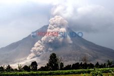Luncuran Awan Panas...