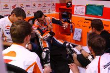Operasi Sukses, Pedrosa...