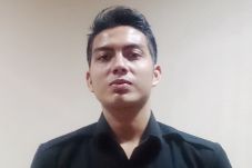 Muklis, Satpam Ganteng...