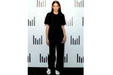 Monokromatik dari Miranda...