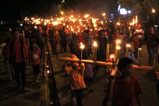 Pawai Obor Ramaikan...