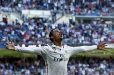 Cetak 300 gol, Ronaldo...