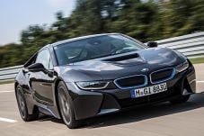 BMW i8 Sisihkan Mercedes-Benz...